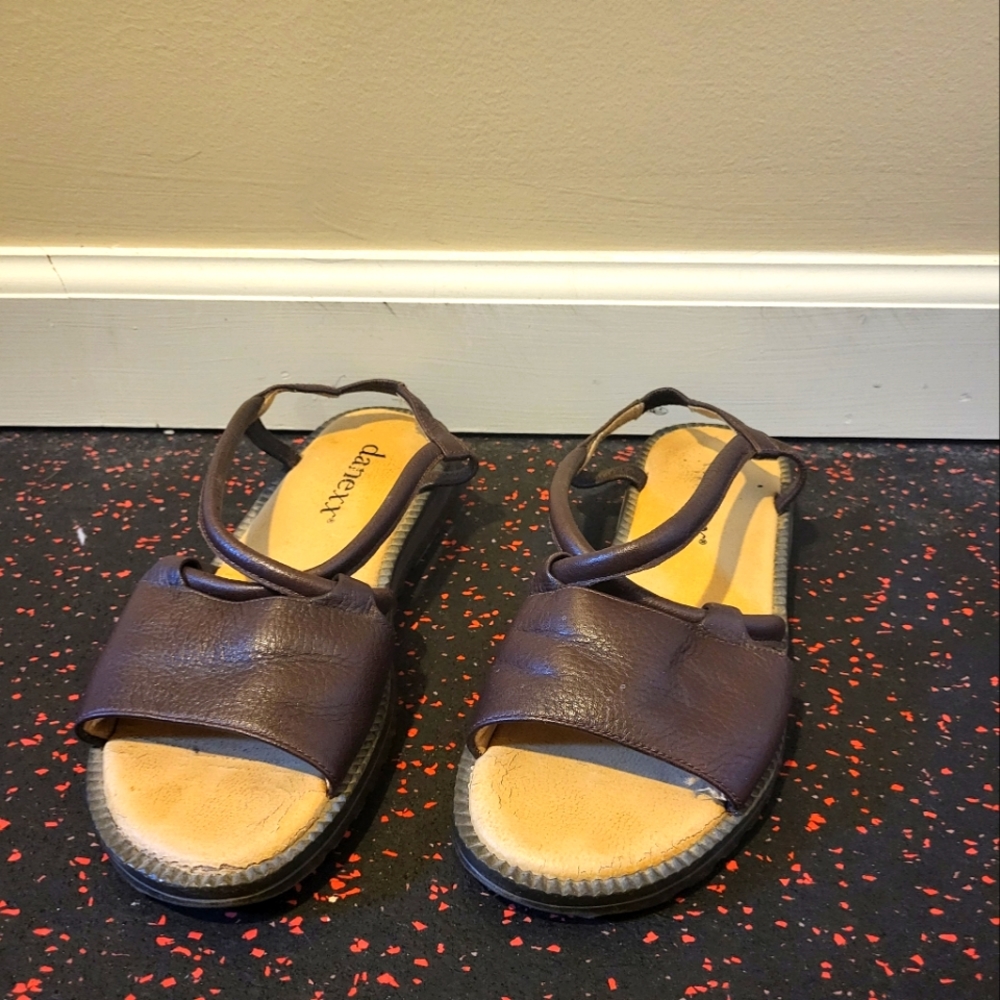 Vintage Brown Sandals
